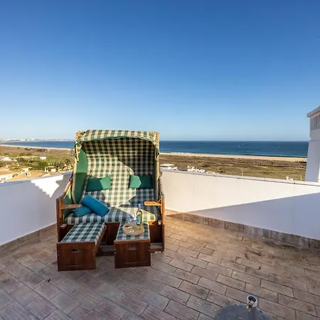 Casa Mona * Lagos